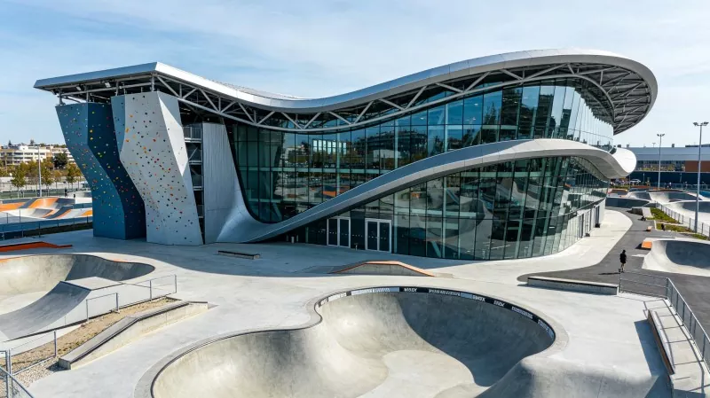 Tērauda konstrukcijas visaptverošais ekstrēmo sporta veidu centrs